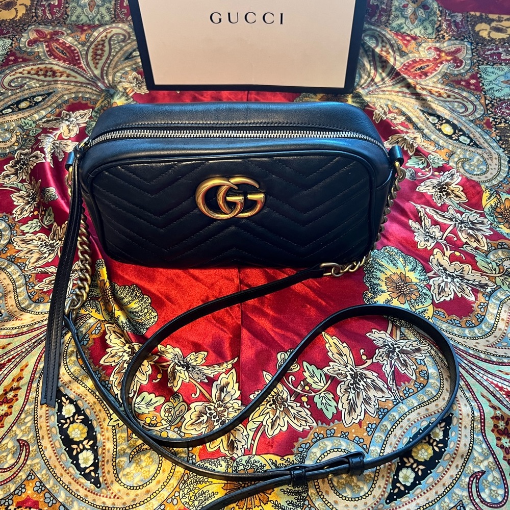 Gucci black Marmont small shoulder bag